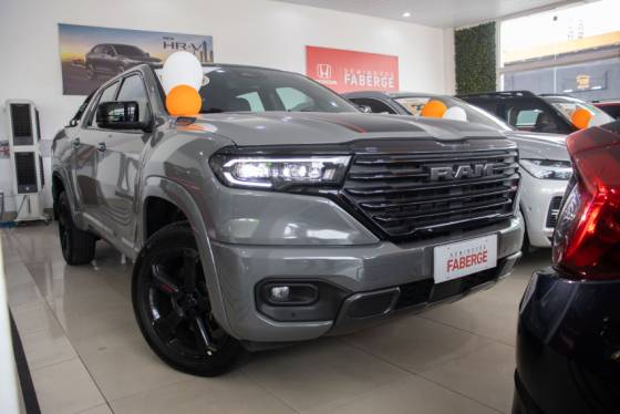 RAM RAMPAGE 2.0 HURRICANE 4 TURBO GASOLINA R/T 4X4 AUTOMÁTICO